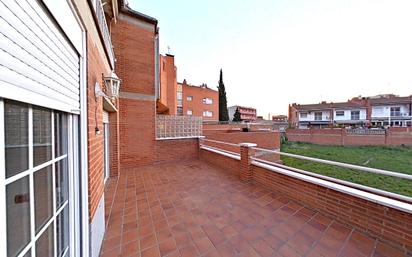 Jardí de Casa adosada en venda en Vilanova del Camí amb Terrassa