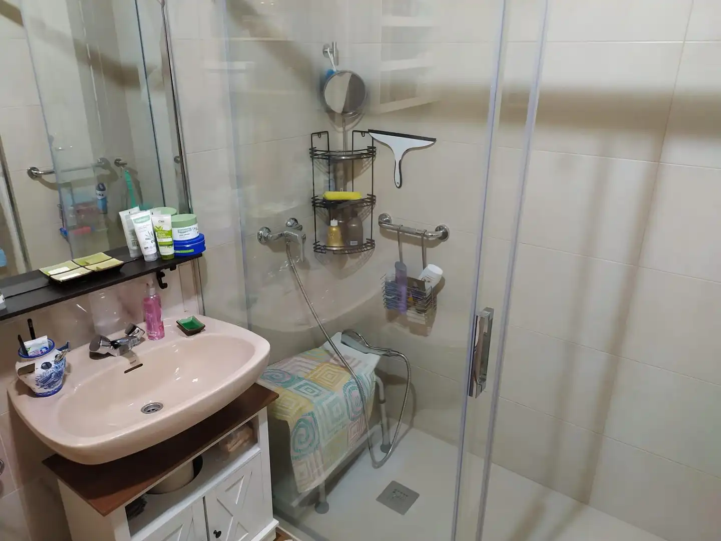 Baño de Piso en venta en Ponferrada con Calefacción, Terraza y Trastero