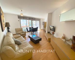 Living room of Flat for sale in  Barcelona Capital  with Air Conditioner, Heating and Balcony