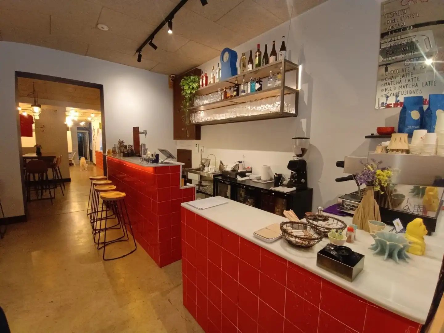 Business premises for transfer in Eixample, imagen 7