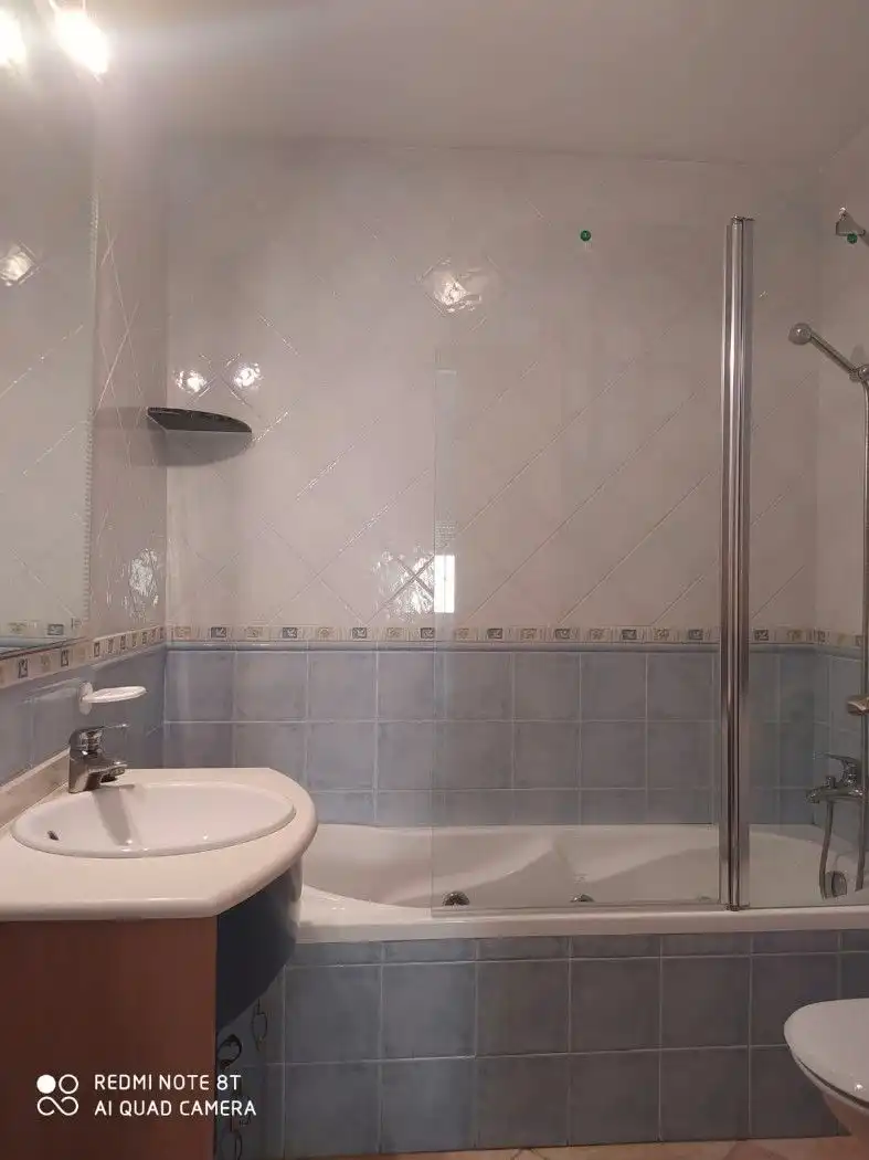 Baño de Casa o chalet en venta en El Real de Gandia con Aire acondicionado, Trastero y Piscina