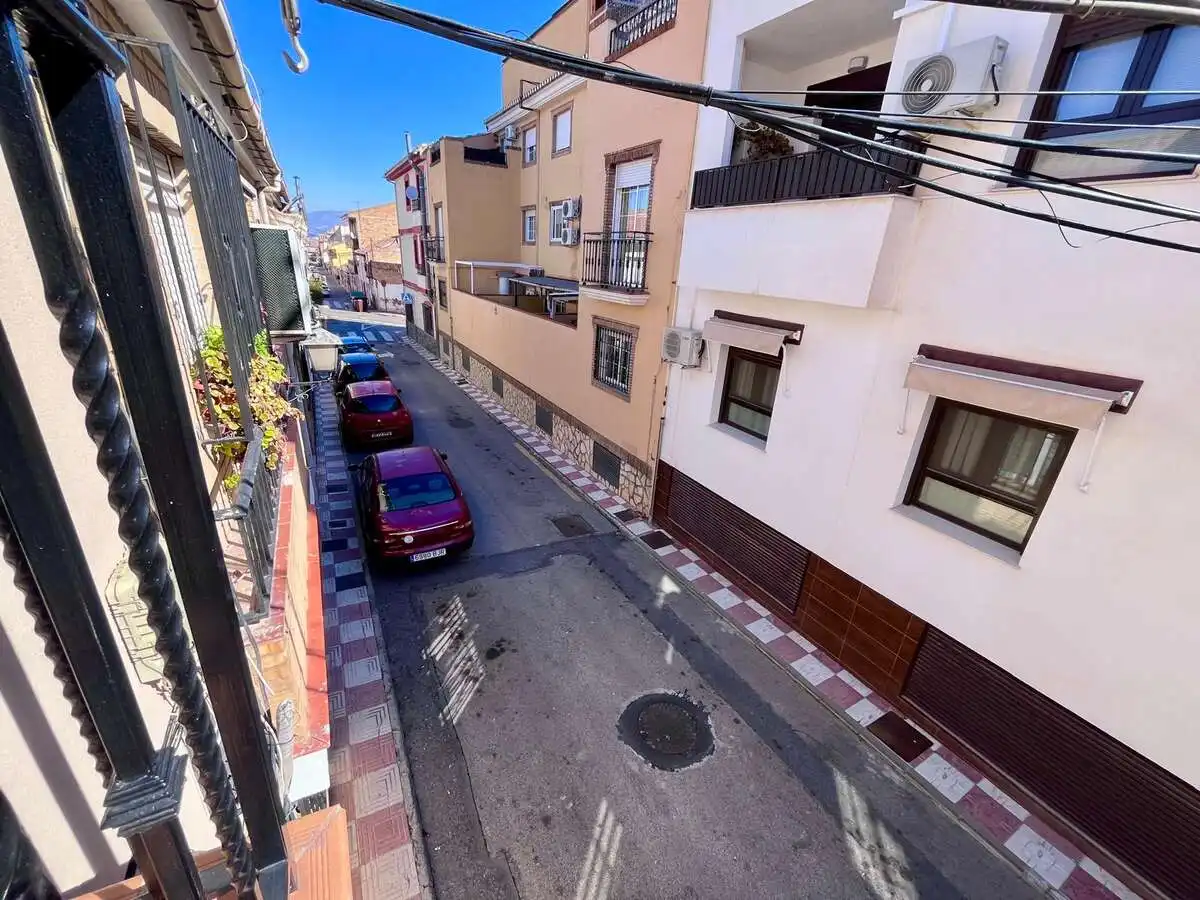 Vista exterior de Piso en venta en Armilla con Balcón