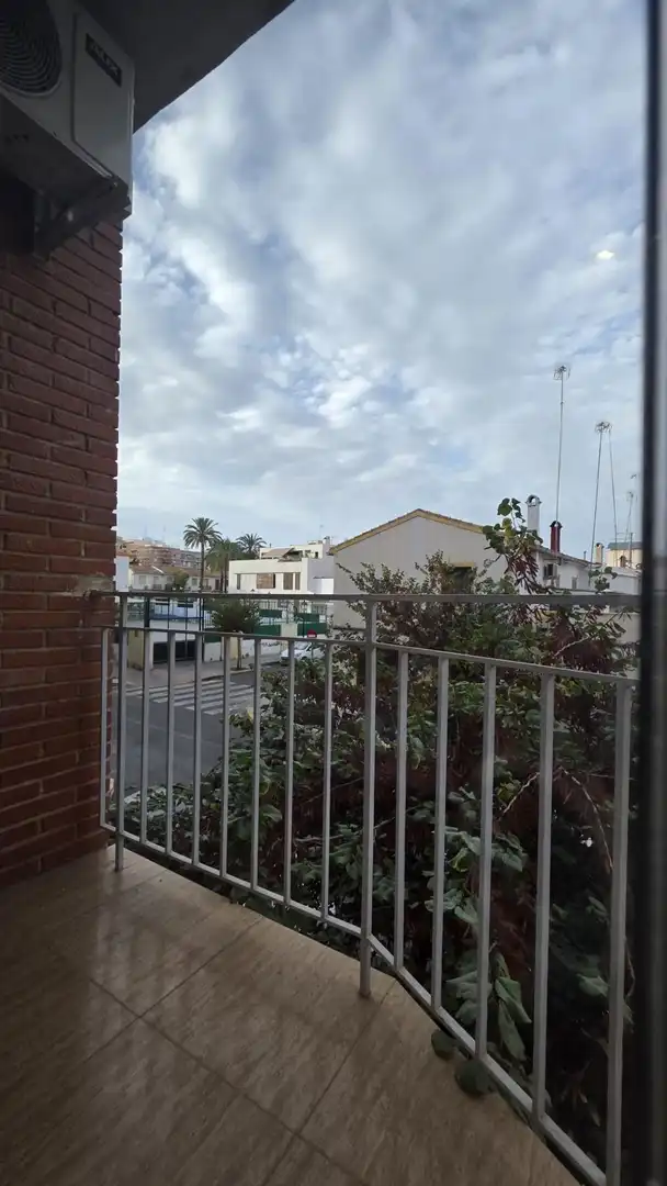 Exterior view of Flat for rent in Elche / Elx  with Air Conditioner, Heating and Furnished
