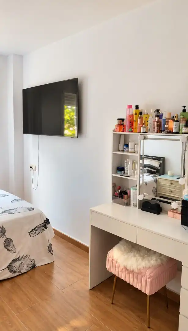 Apartamento con piscina en venta en Arroyo de la Miel, imagen 9