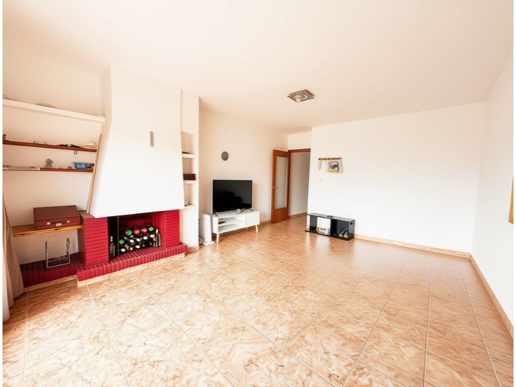 Sala d'estar de Pis en venda en Torroella de Montgrí amb Moblat