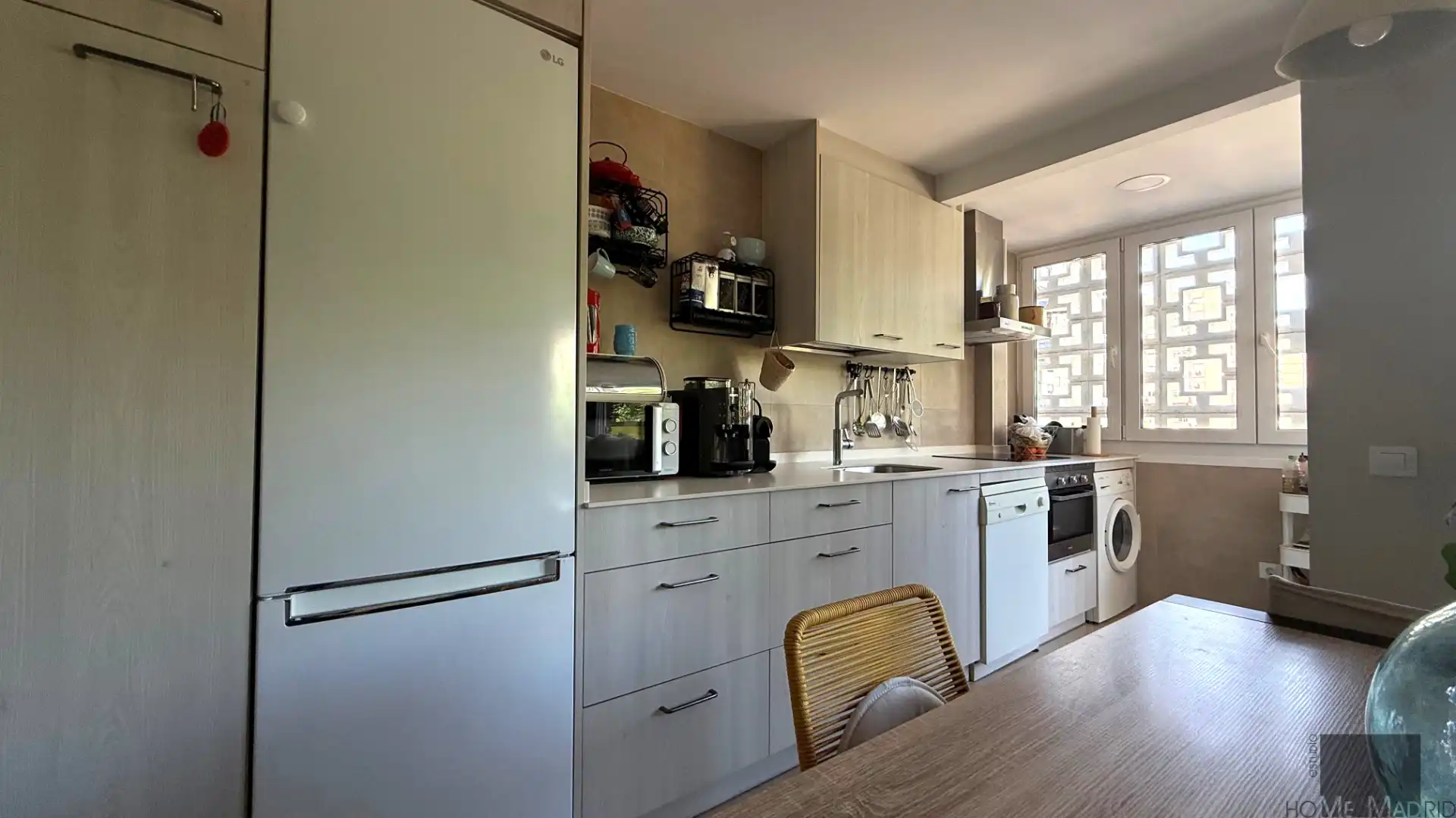 Kitchen of Flat for sale in Madrid  with Air Conditioner, Heating and Terrace