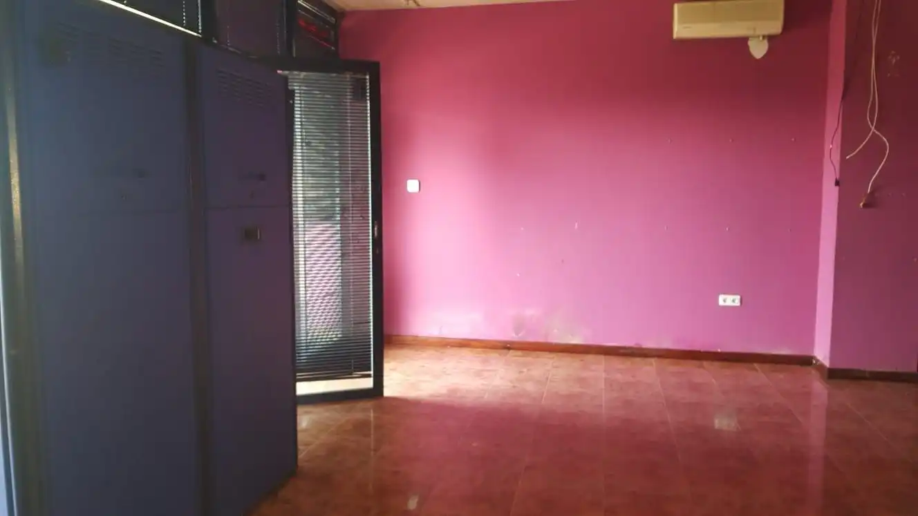 Business premises for sale in Calle ESTROMIL, imagen 2