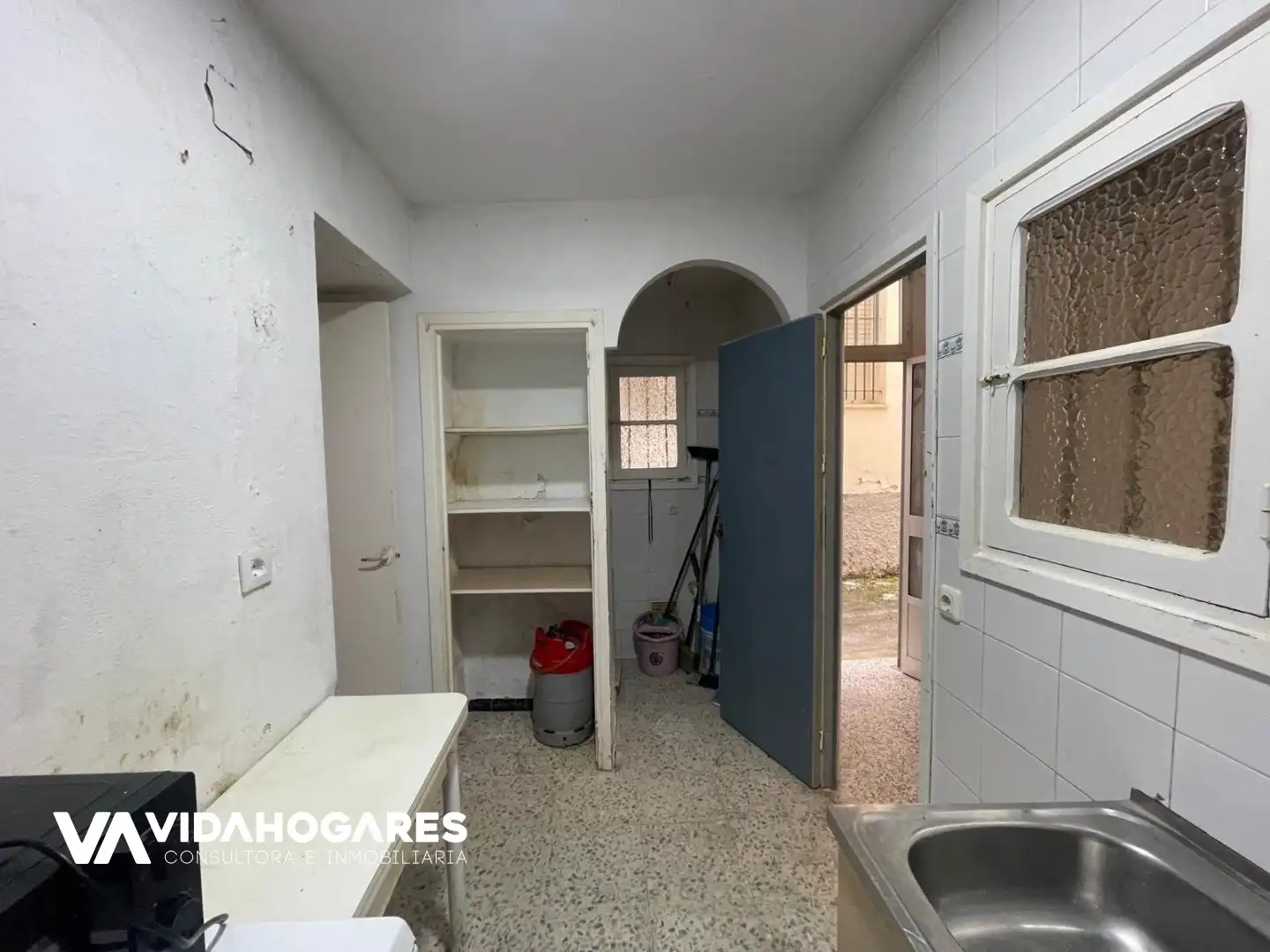Kitchen of Flat for sale in Rota