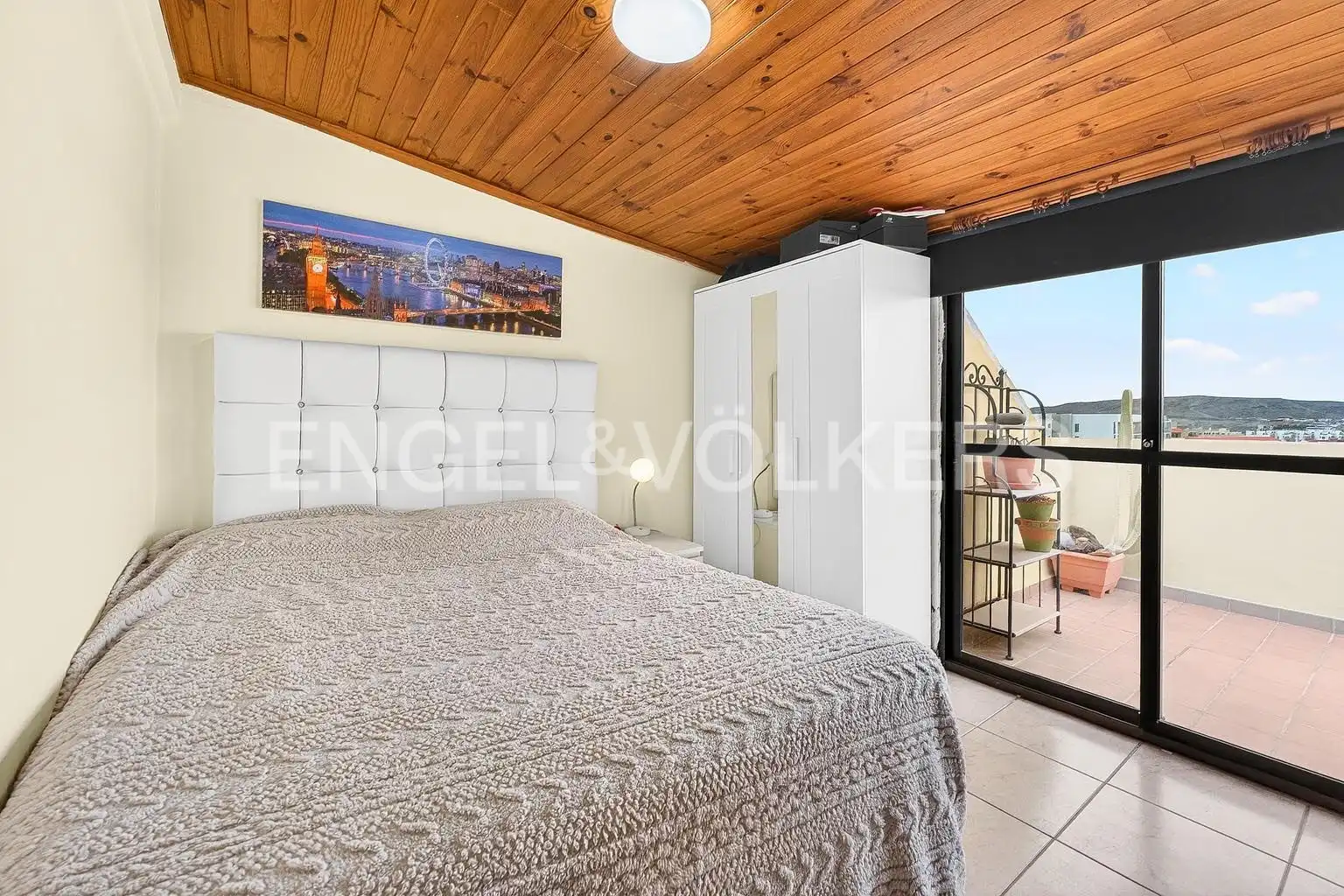 Bedroom of Flat for sale in Granadilla de Abona  with Furnished