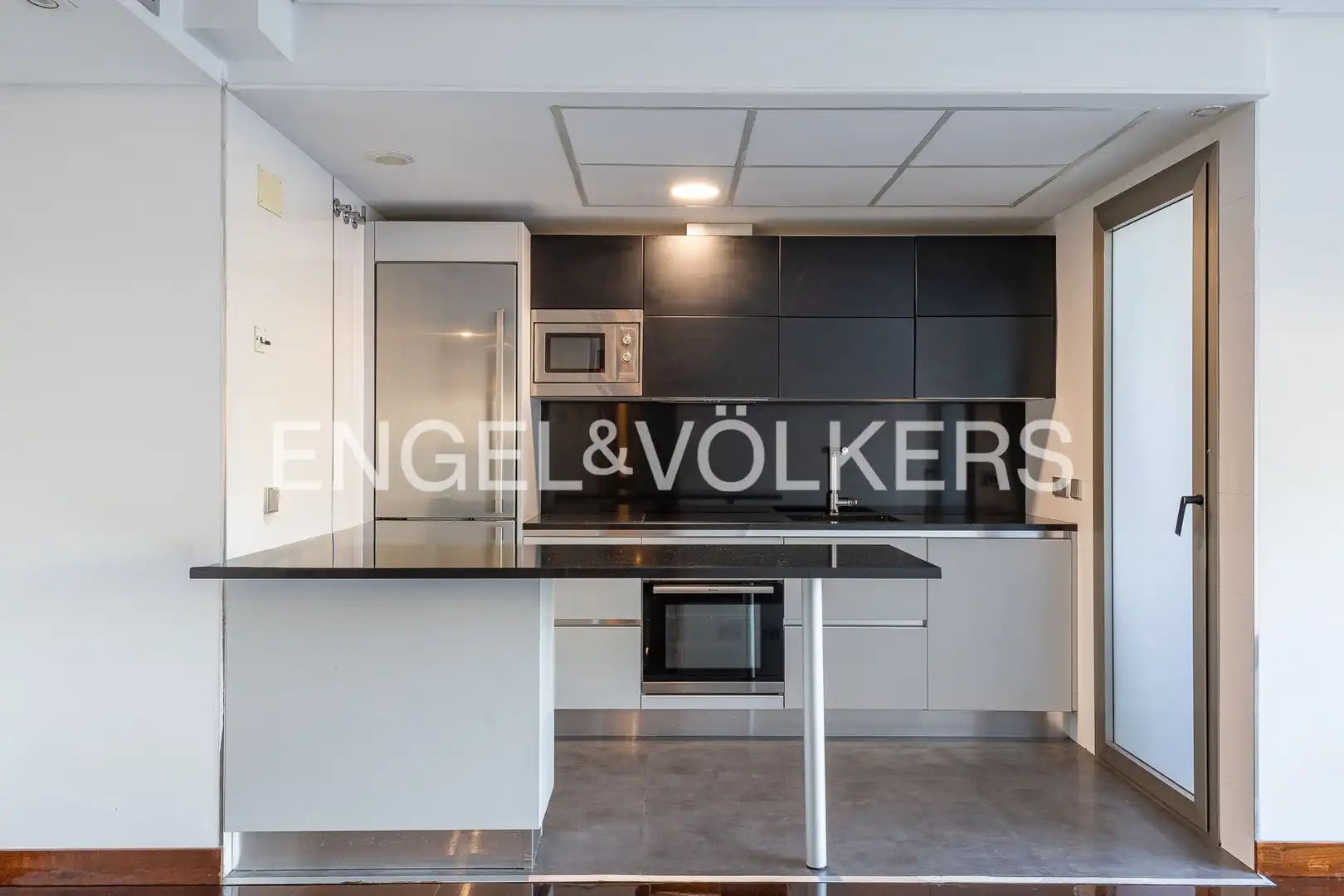 Kitchen of Flat for rent in Majadahonda  with Air Conditioner, Heating and Private garden
