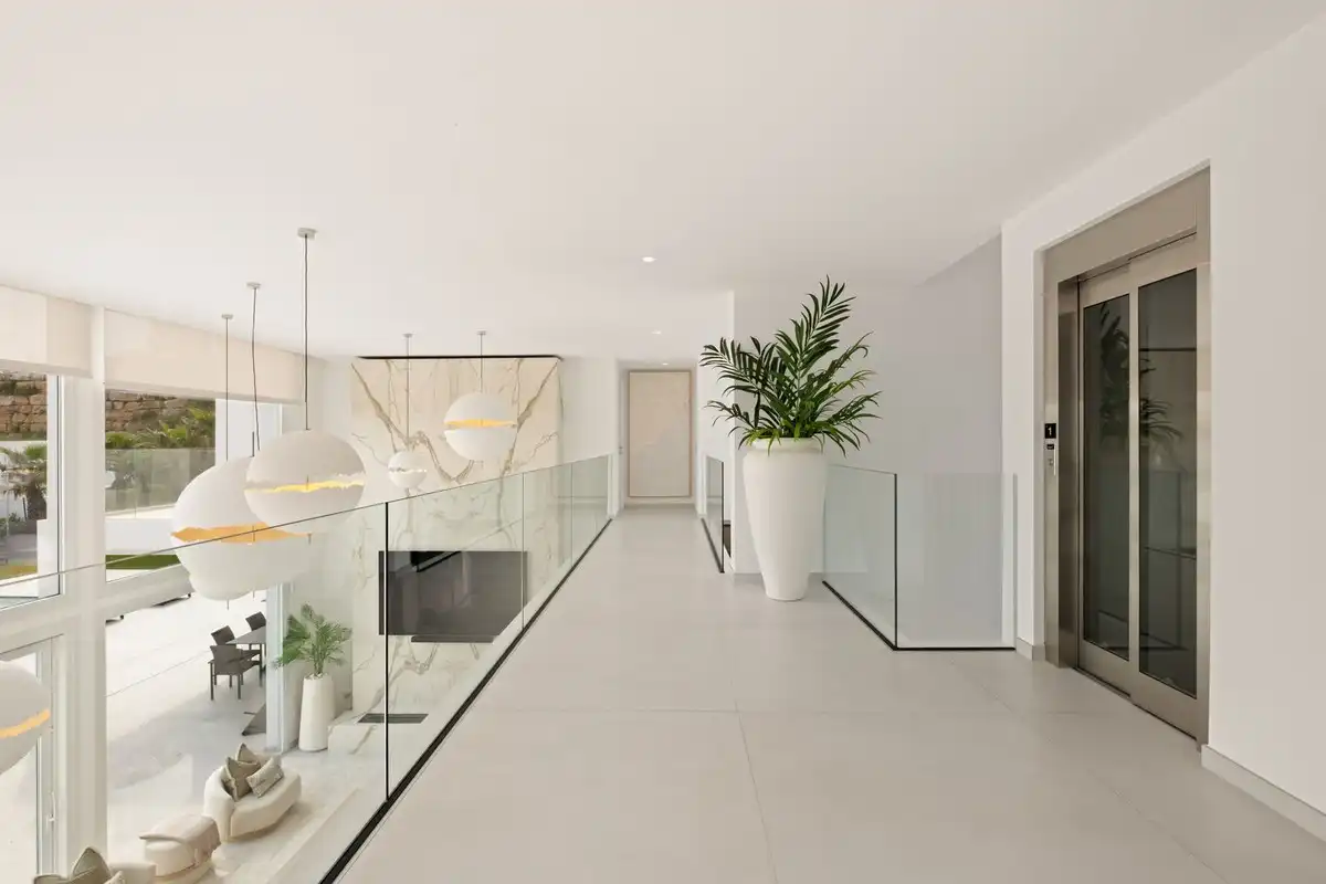 House with pool for sale in Elviria - Cabopino, imagen 8