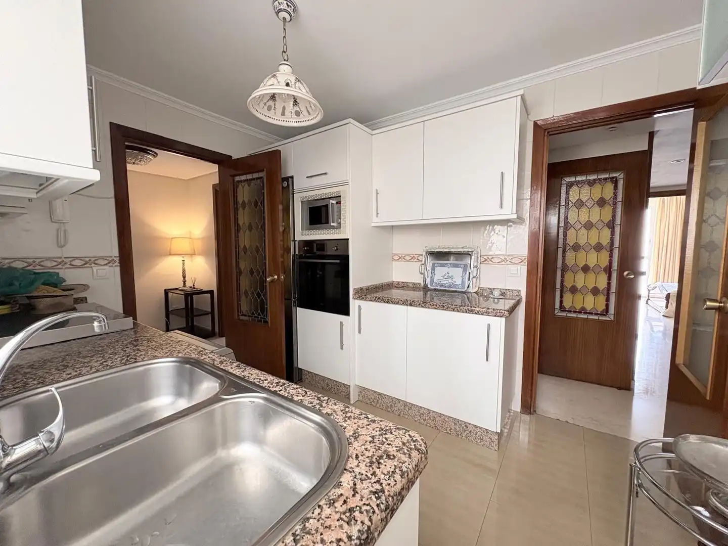 Cocina de Piso de alquiler en Sevilla con Aire acondicionado, Terraza y Trastero