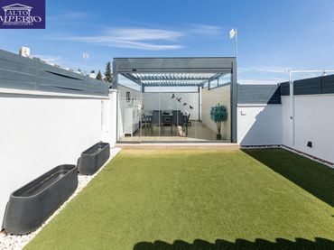 Appartement avec piscine à vendre à ESTAC TRANVIAS 1