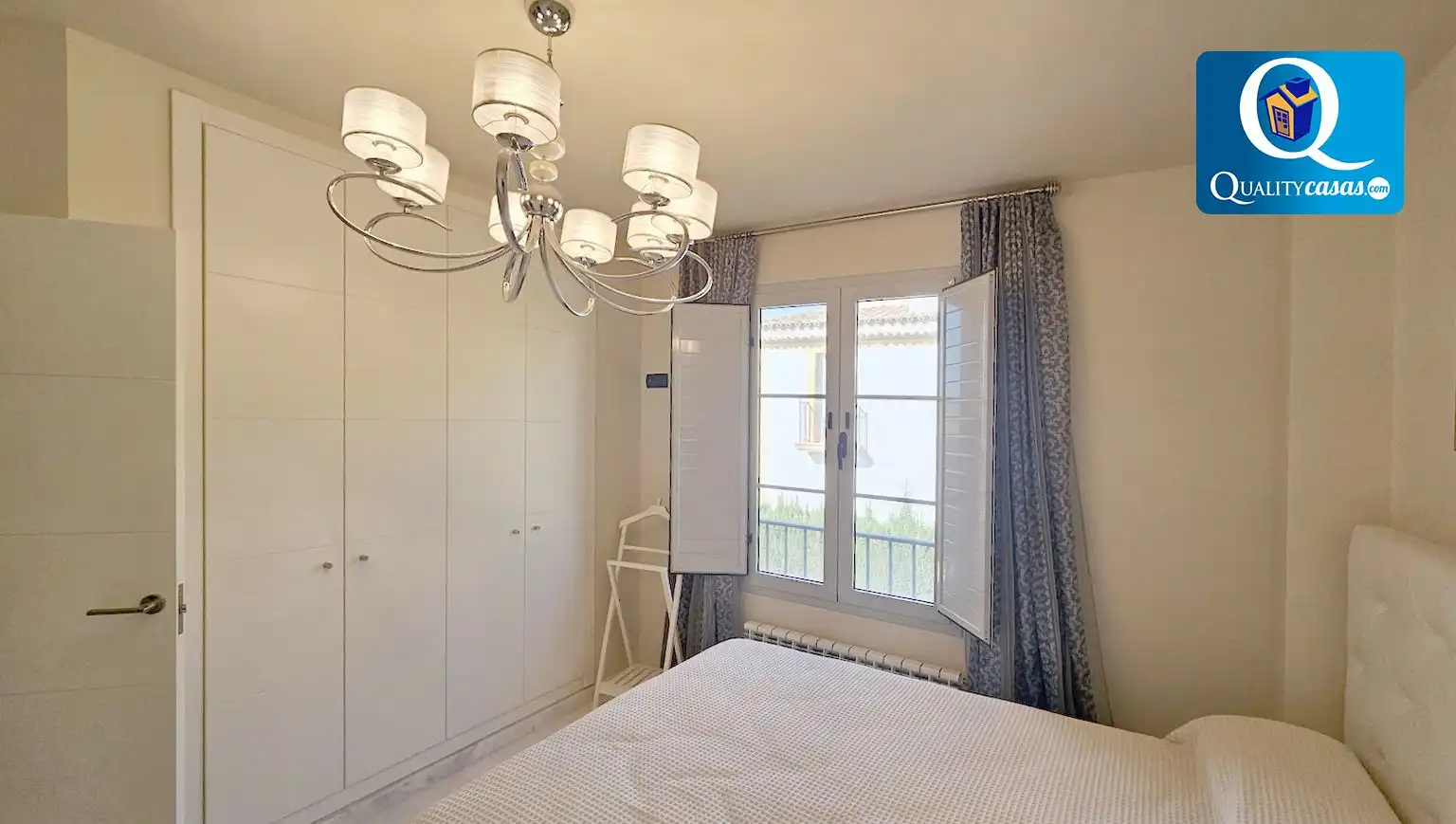 Chalet con terraza en venta en Golf Bahía, imagen 28