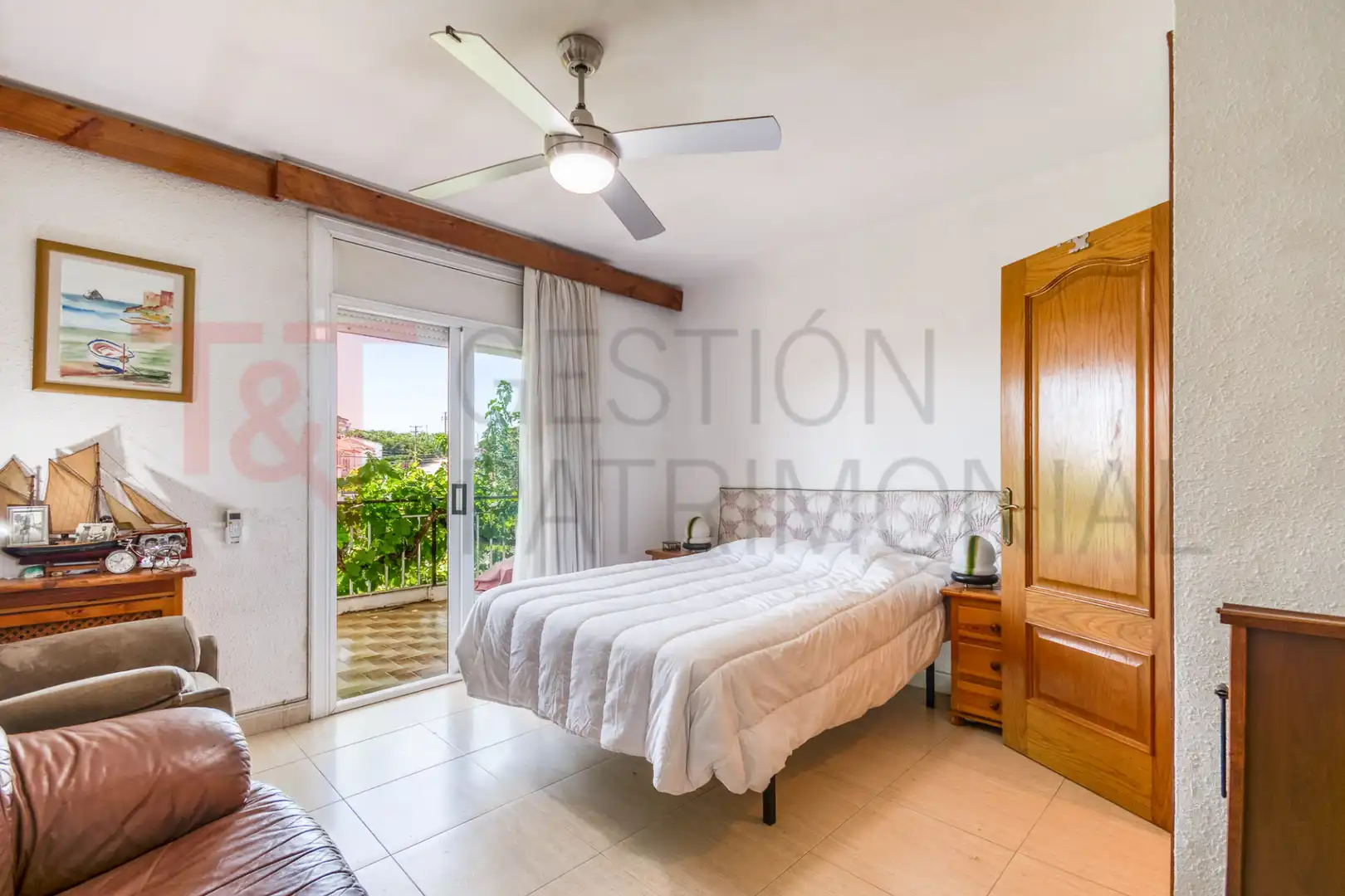 Habitación de Casa o chalet en venta en Pineda de Mar con Aire acondicionado, Calefacción y Jardín privado