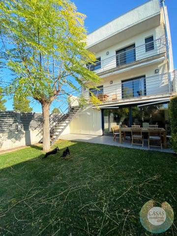 Casa-chalet en Venta en Carrer Constitució en L'Ametlla de Mar pueblo