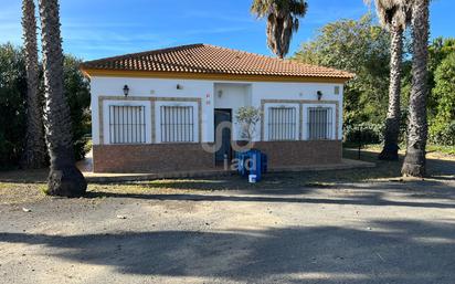 Vista exterior de Casa o xalet en venda en El Rompido amb Aire condicionat, Terrassa i Piscina