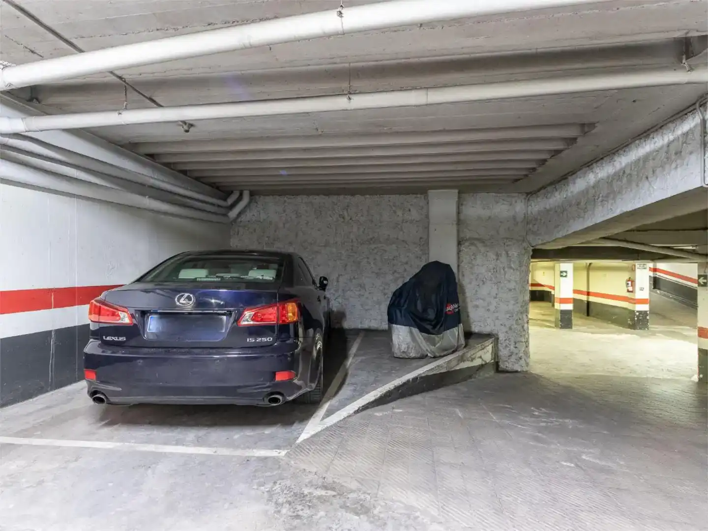 Parkplatz von Maisonette zum Verkauf in Bilbao 