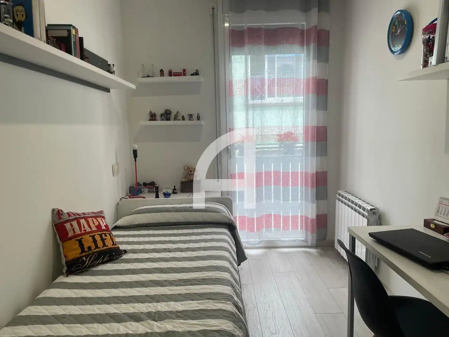 Bedroom of Houses for sale in Terrassa  with Air Conditioner, Heating and Private garden
