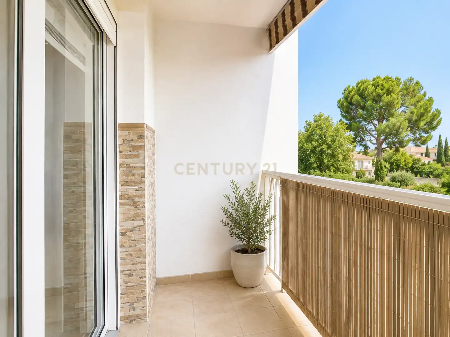 Apartamento con piscina en venta en Avenida las Palmeras, Benalmádena, Spain, imagen 2