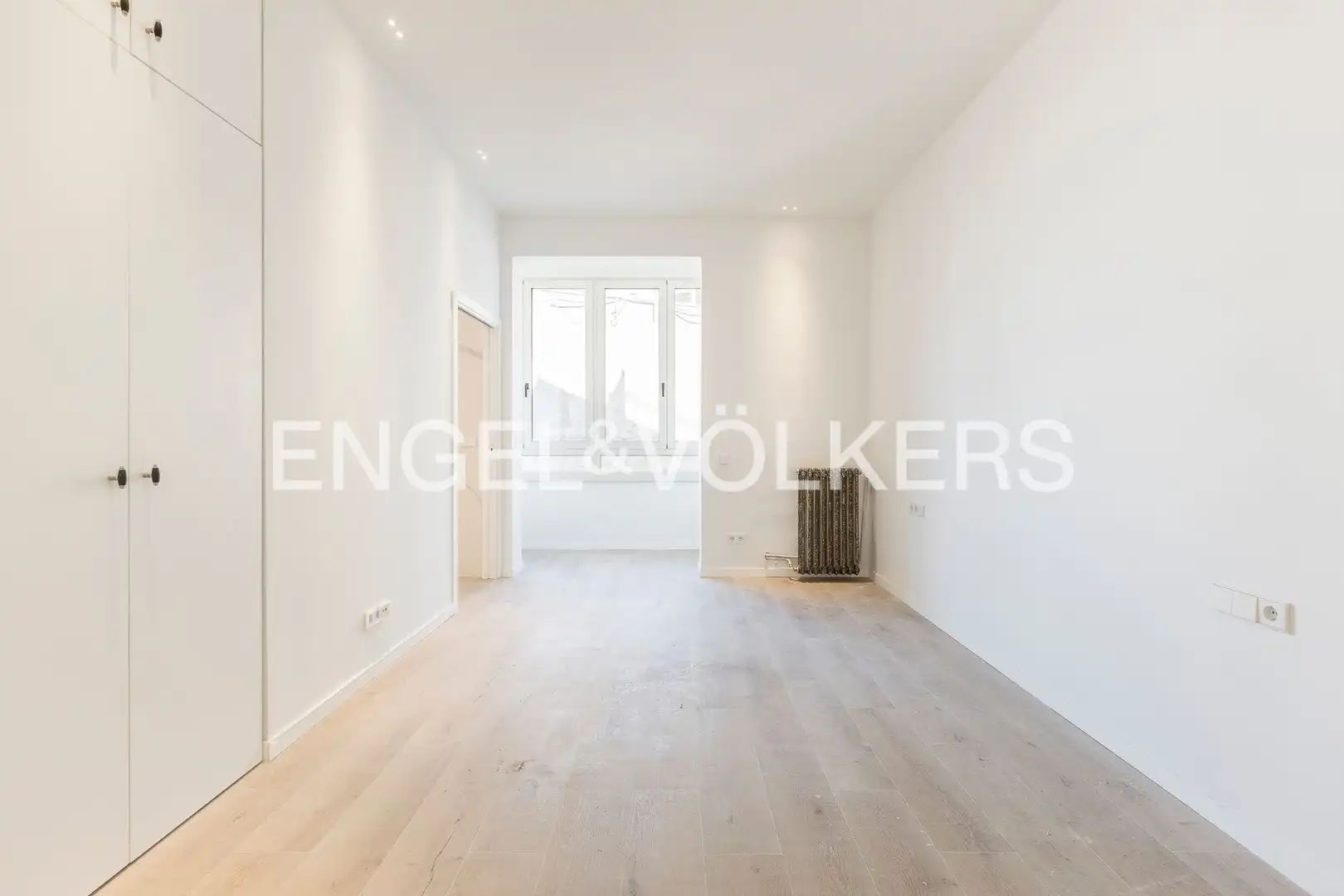 Vista exterior de Piso de alquiler en Barcelona con Aire acondicionado, Calefacción y Parquet