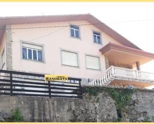 Vista exterior de Casa o xalet en venda en Ferrol amb Terrassa