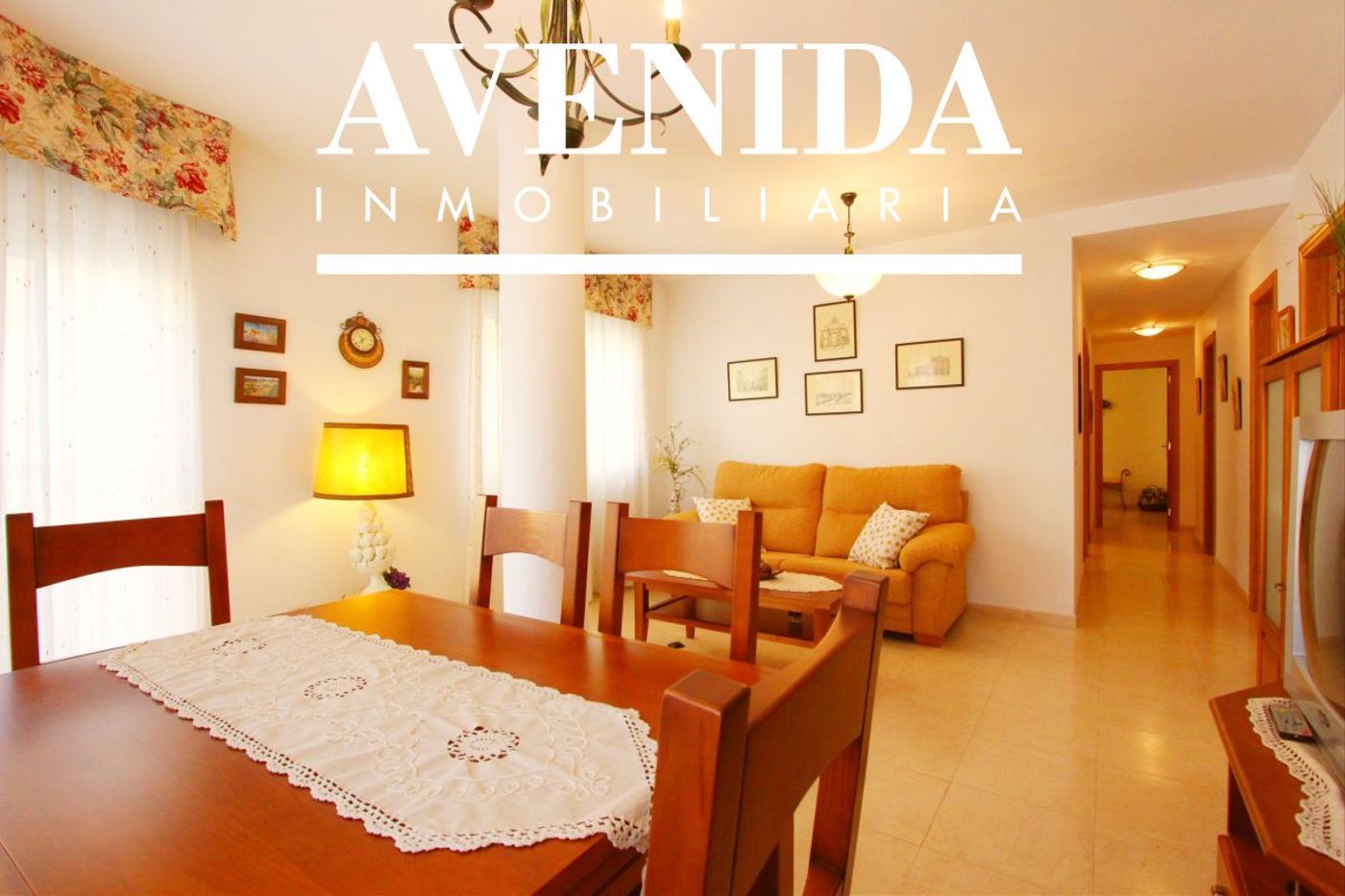 Dormitori de Apartament en venda en Oropesa del Mar / Orpesa amb Traster, Moblat i Piscina comunitària