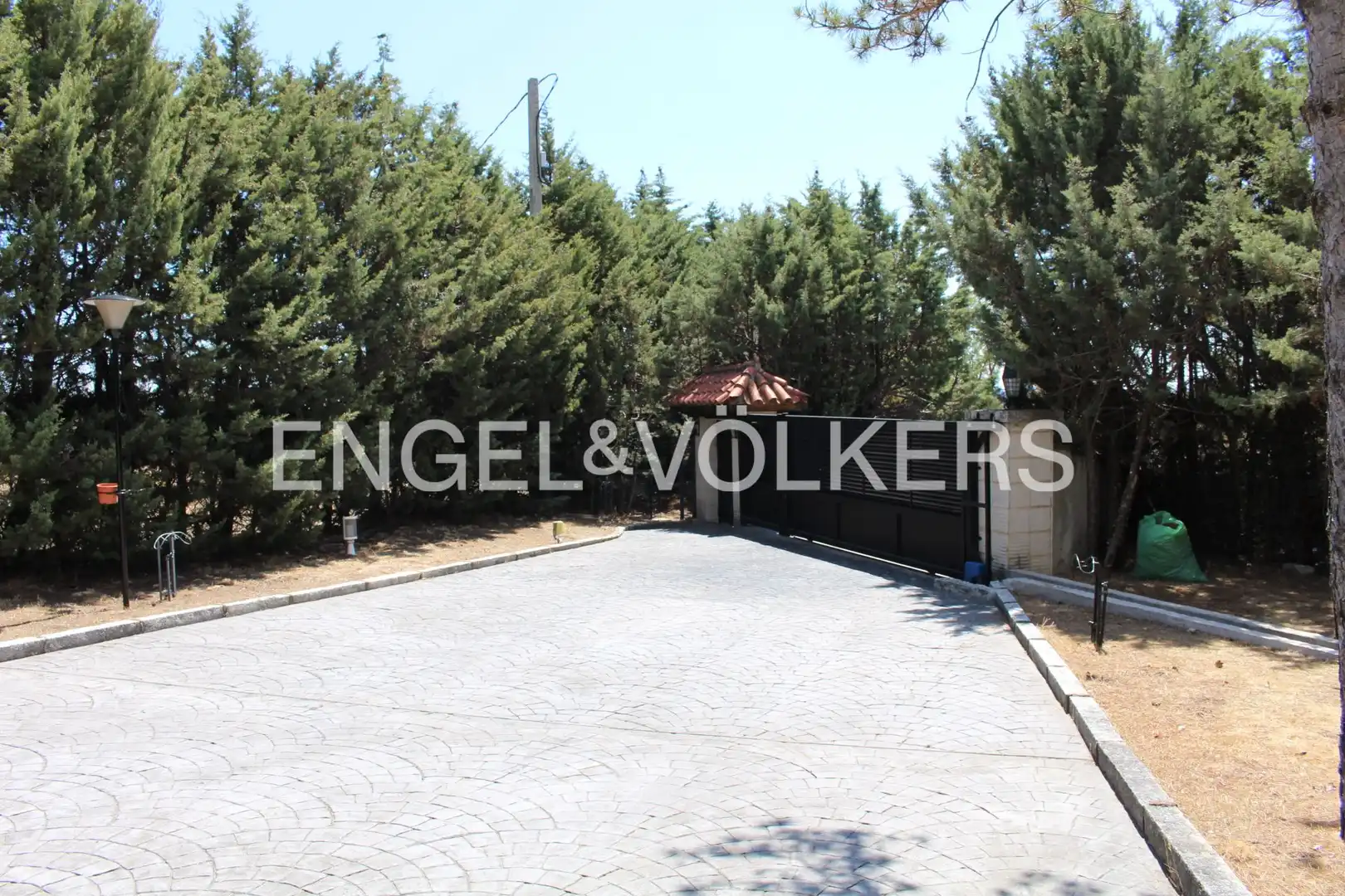 Casa o chalet en venta en Cabanillas de la Sierra con Calefacción, Jardín privado y Piscina
