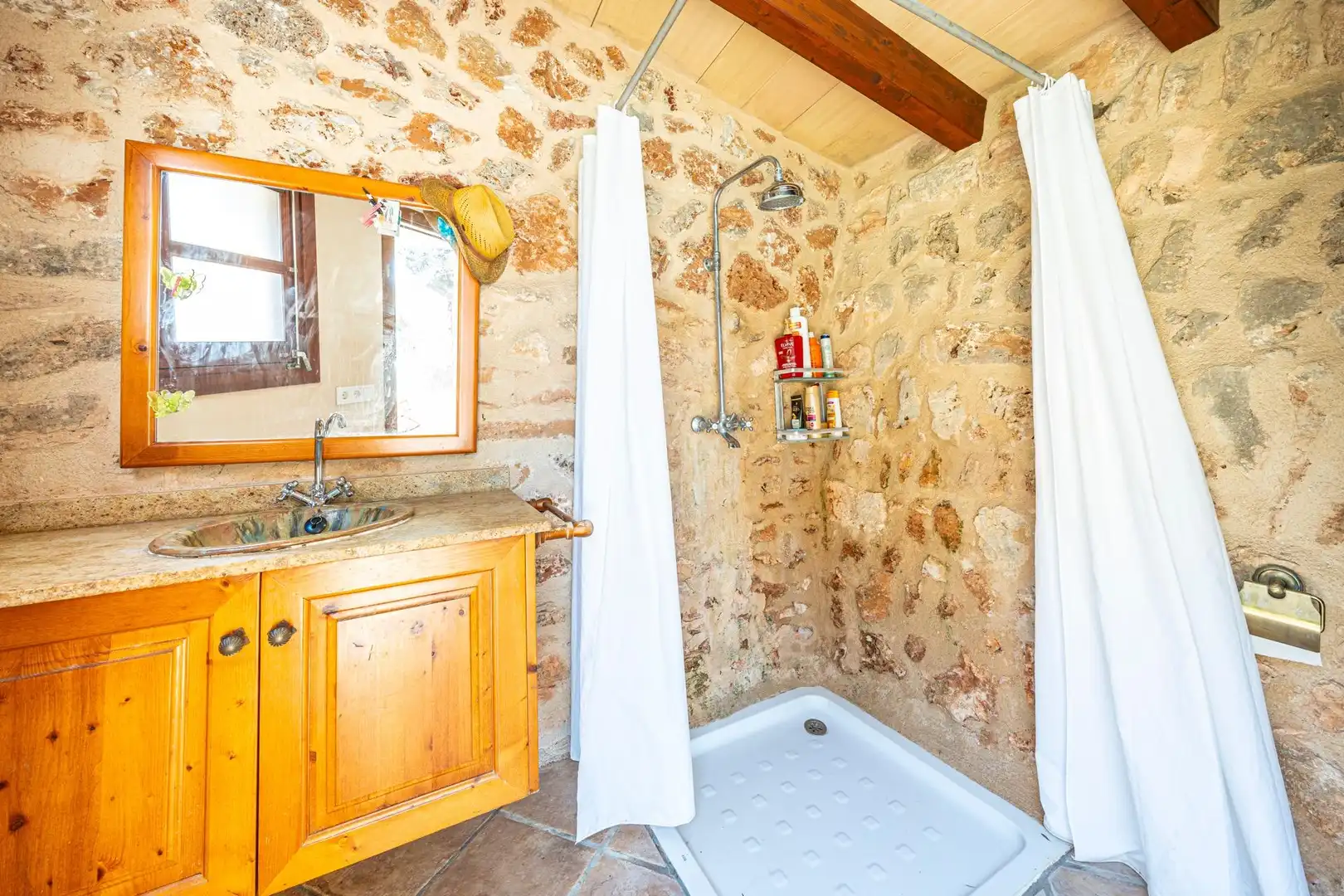 Baño de Casa adosada en venta en Campos con Aire acondicionado, Calefacción y Jardín privado