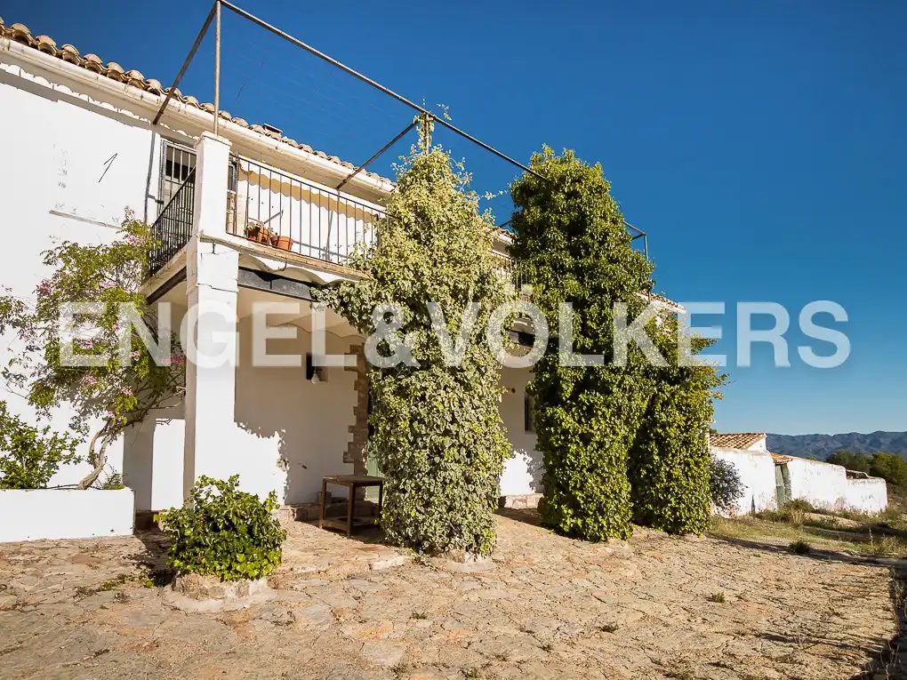 Vista exterior de Finca rústica en venta en Segorbe con Calefacción, Jardín privado y Trastero