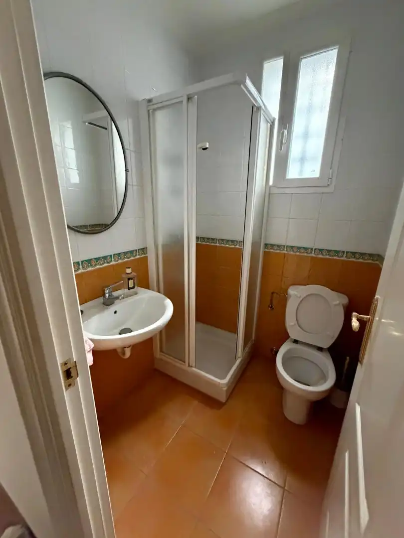 Baño de Piso de alquiler en Bilbao  con Calefacción