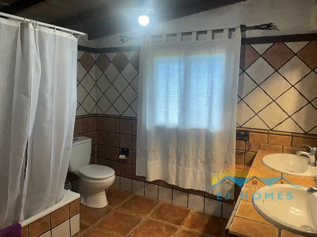 Bathroom of Country homes for sale in La Orotava