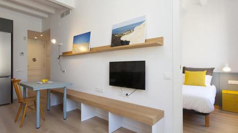 Foto 3 de Apartamento de alquiler en El Poble Sec - Parc de Montjuïc, Barcelona