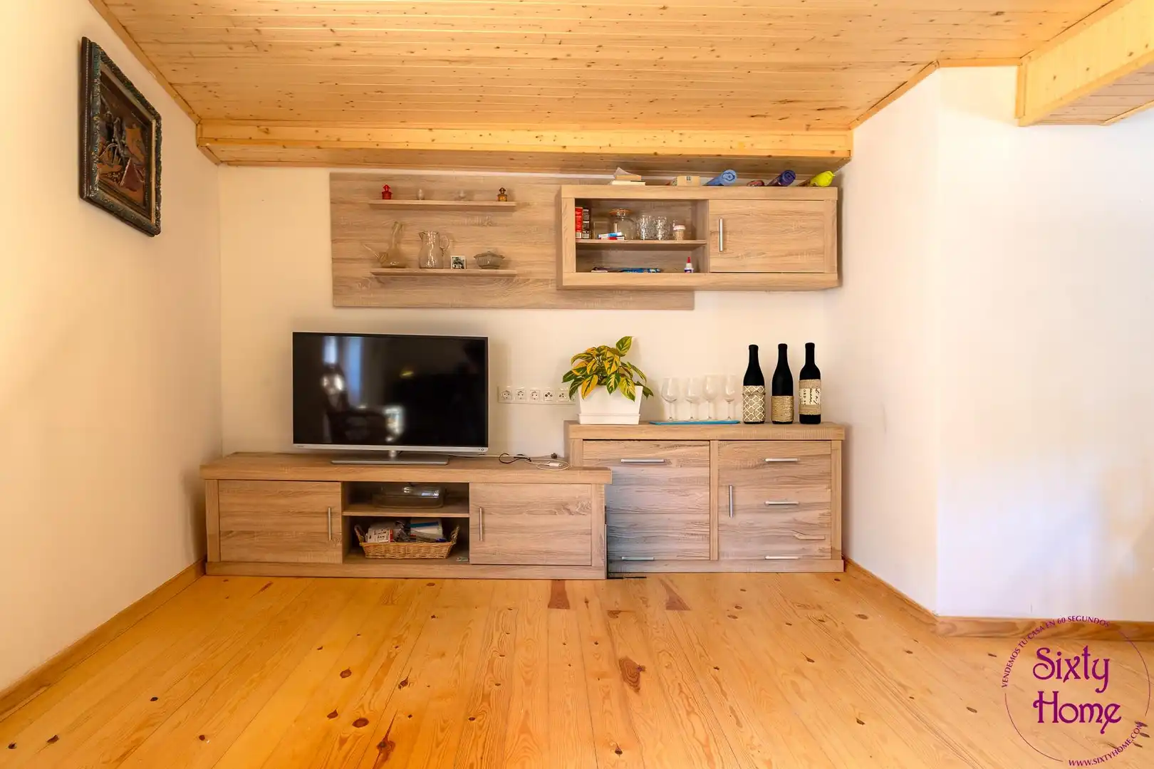 Living room of Houses for sale in Jaca  with Parquet flooring and Balcony