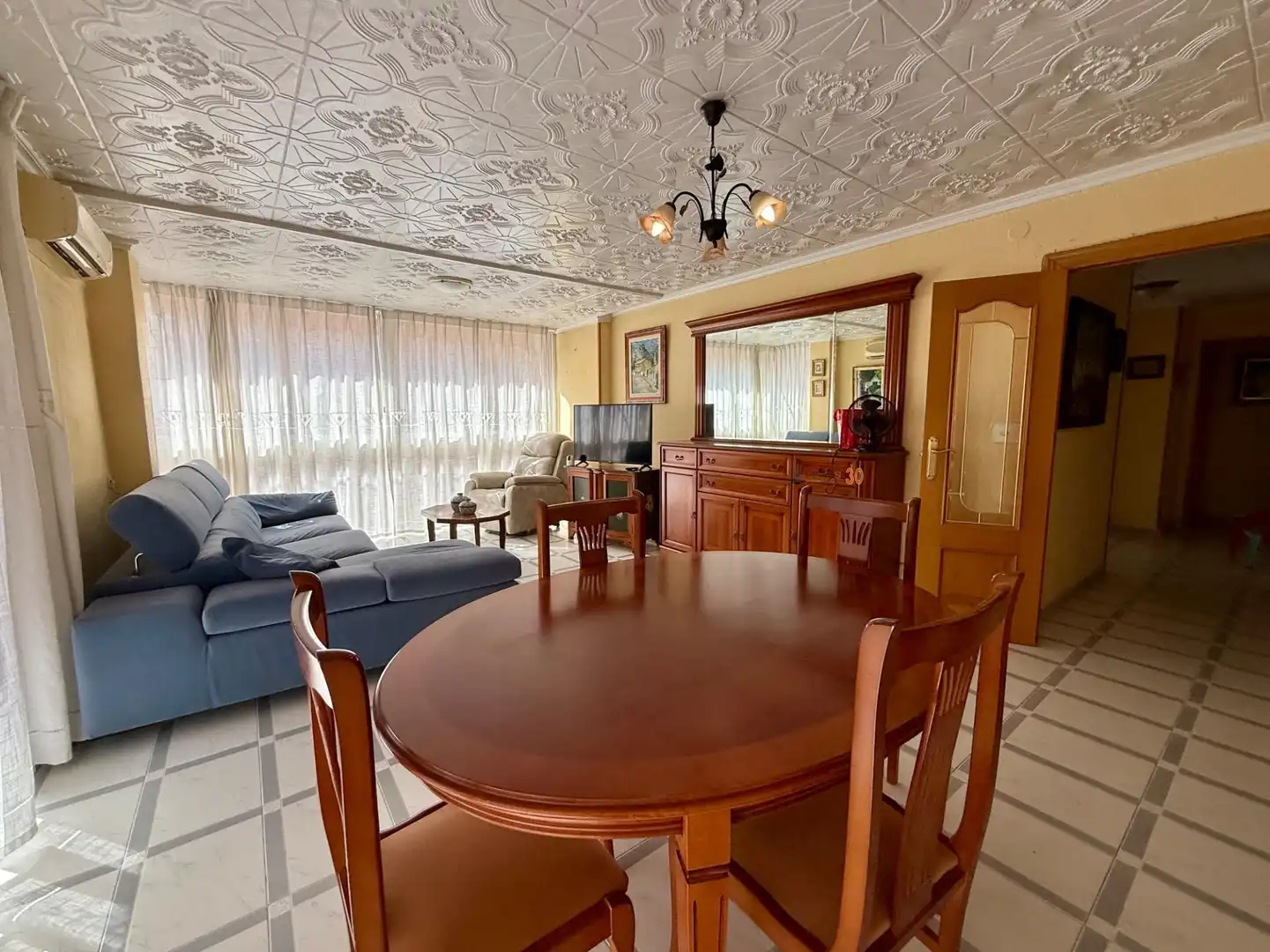 Sala de estar de Piso en venta en Benidorm con Aire acondicionado, Calefacción y Terraza