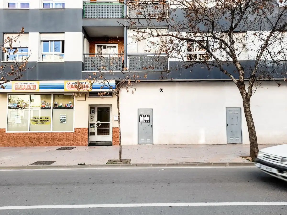 Local comercial en venta en Ortega Melgares, imagen 7
