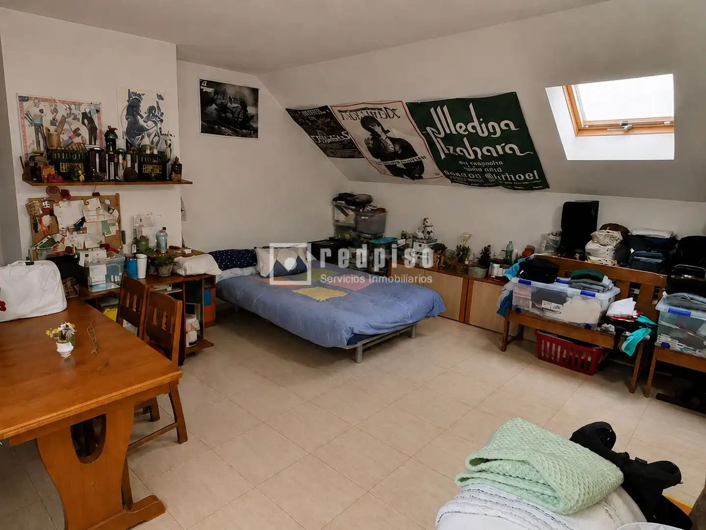 Dormitori de Casa o xalet en venda en Alovera amb Calefacció, Jardí privat i Terrassa