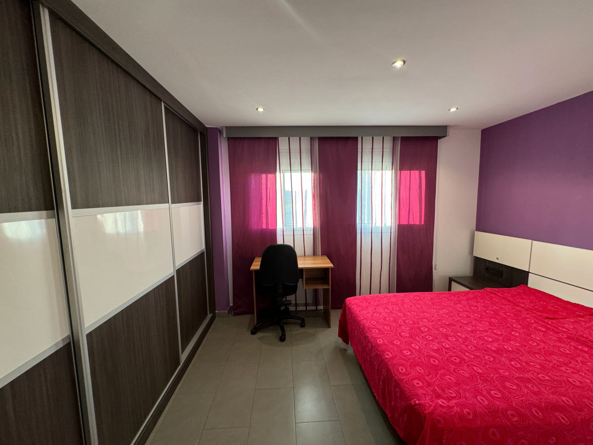 Bedroom of Apartment to share in Málaga Capital  with Terrace and Furnished
