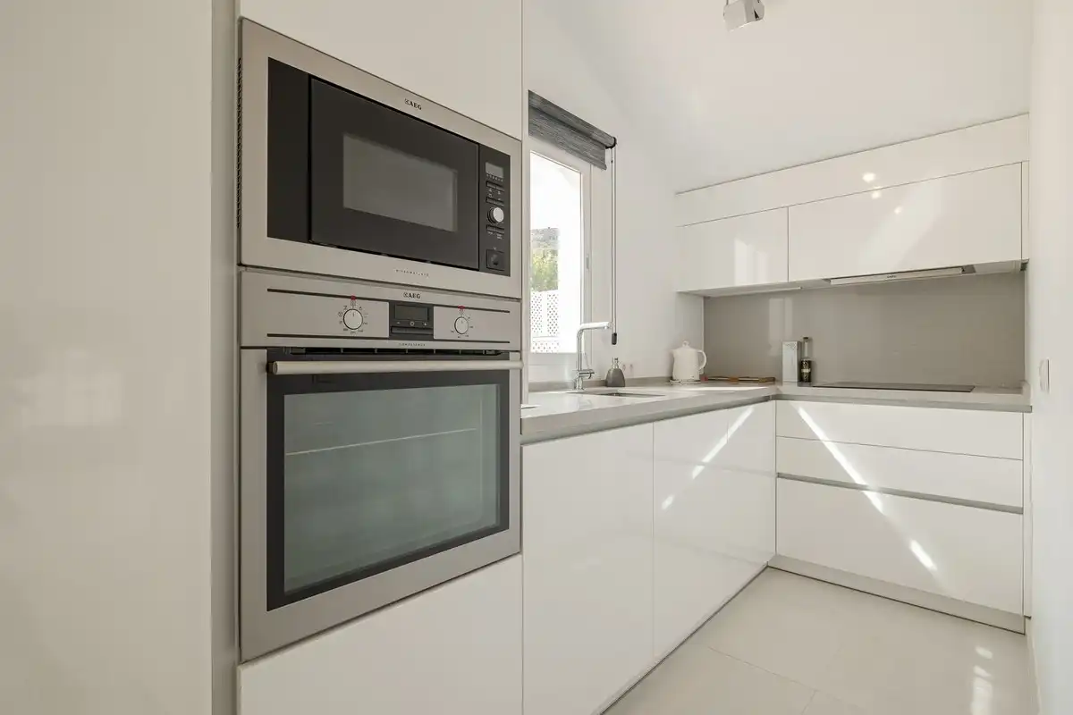 Kitchen of Duplexes for sale in Benahavís  with Air Conditioner, Heating and Terrace