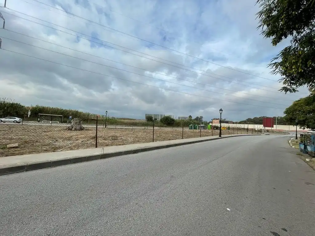 Wohnbaugrundstück zum Verkauf in Los Barrios, imagen 2