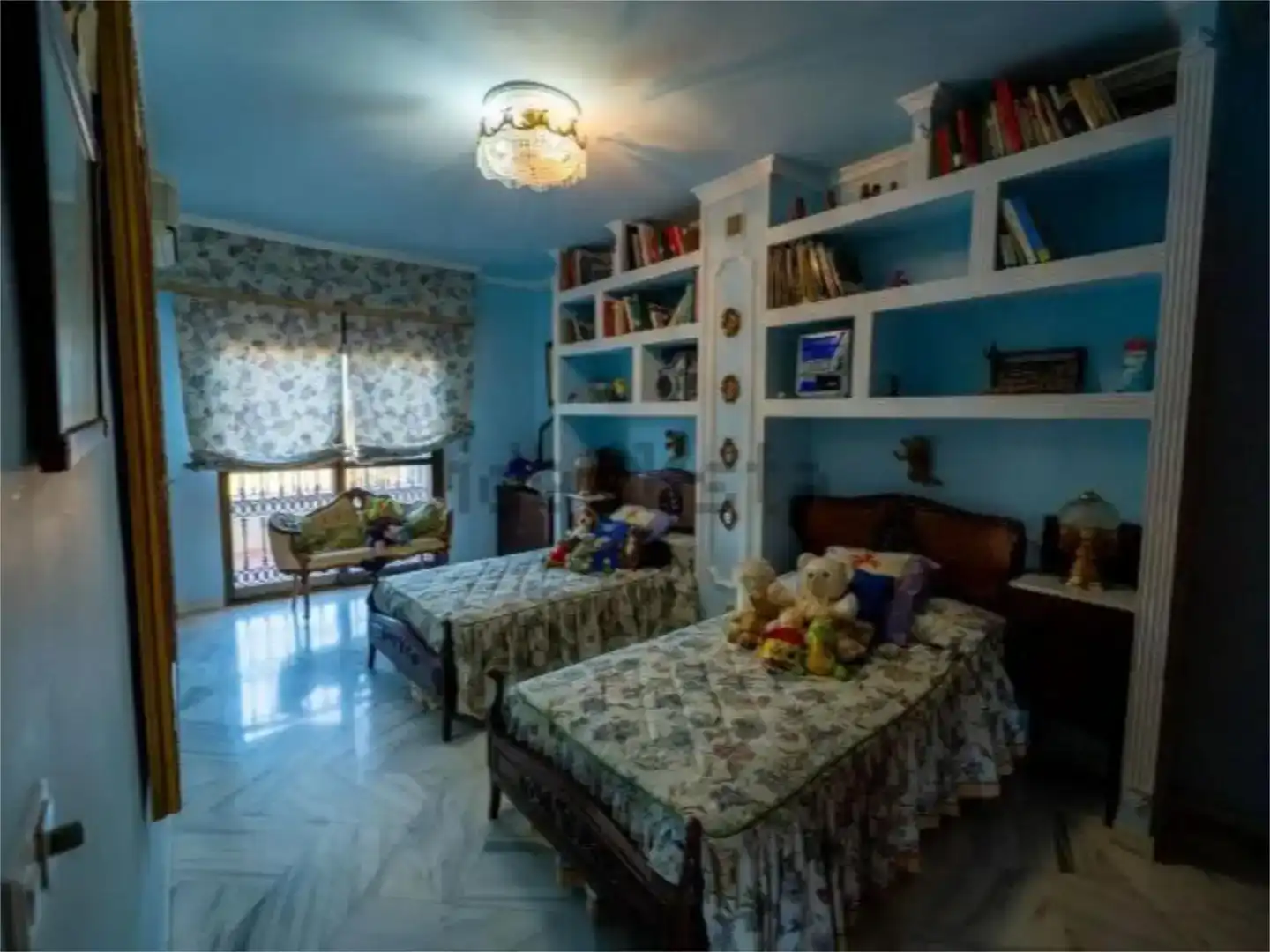 Habitación de Piso en venta en Córdoba con Aire acondicionado, Jardín privado y Trastero