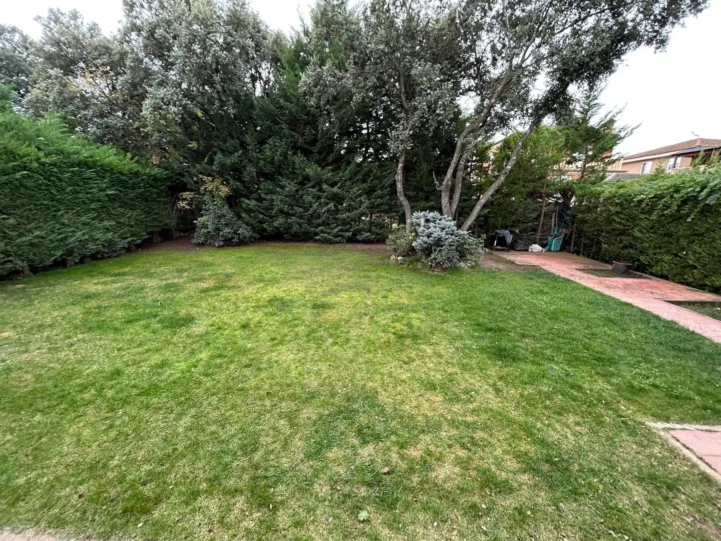 Casa o xalet en venda en Pioz amb Calefacció, Jardí privat i Alarma