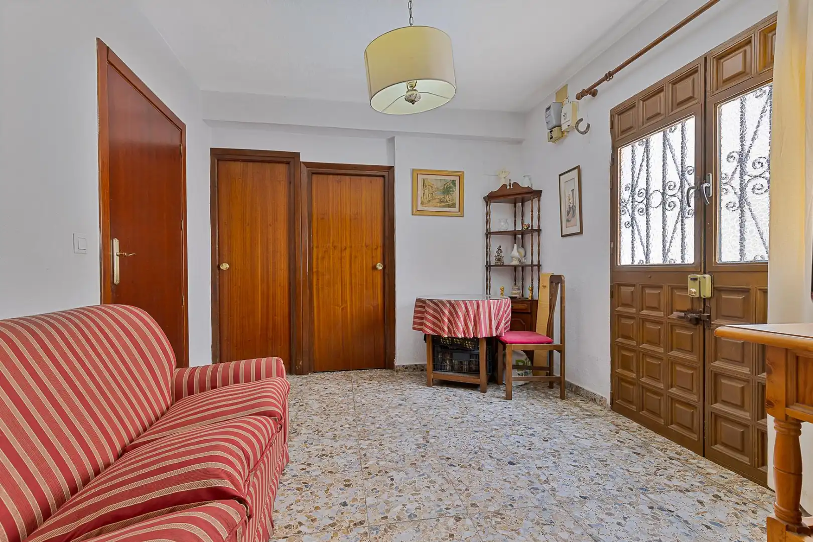 Sala d'estar de Casa o xalet en venda en Marbella