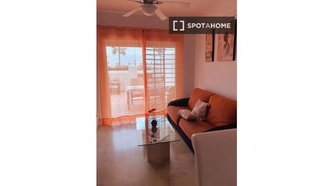 Foto 5 de Apartament per a compartir a Santangelo, Málaga