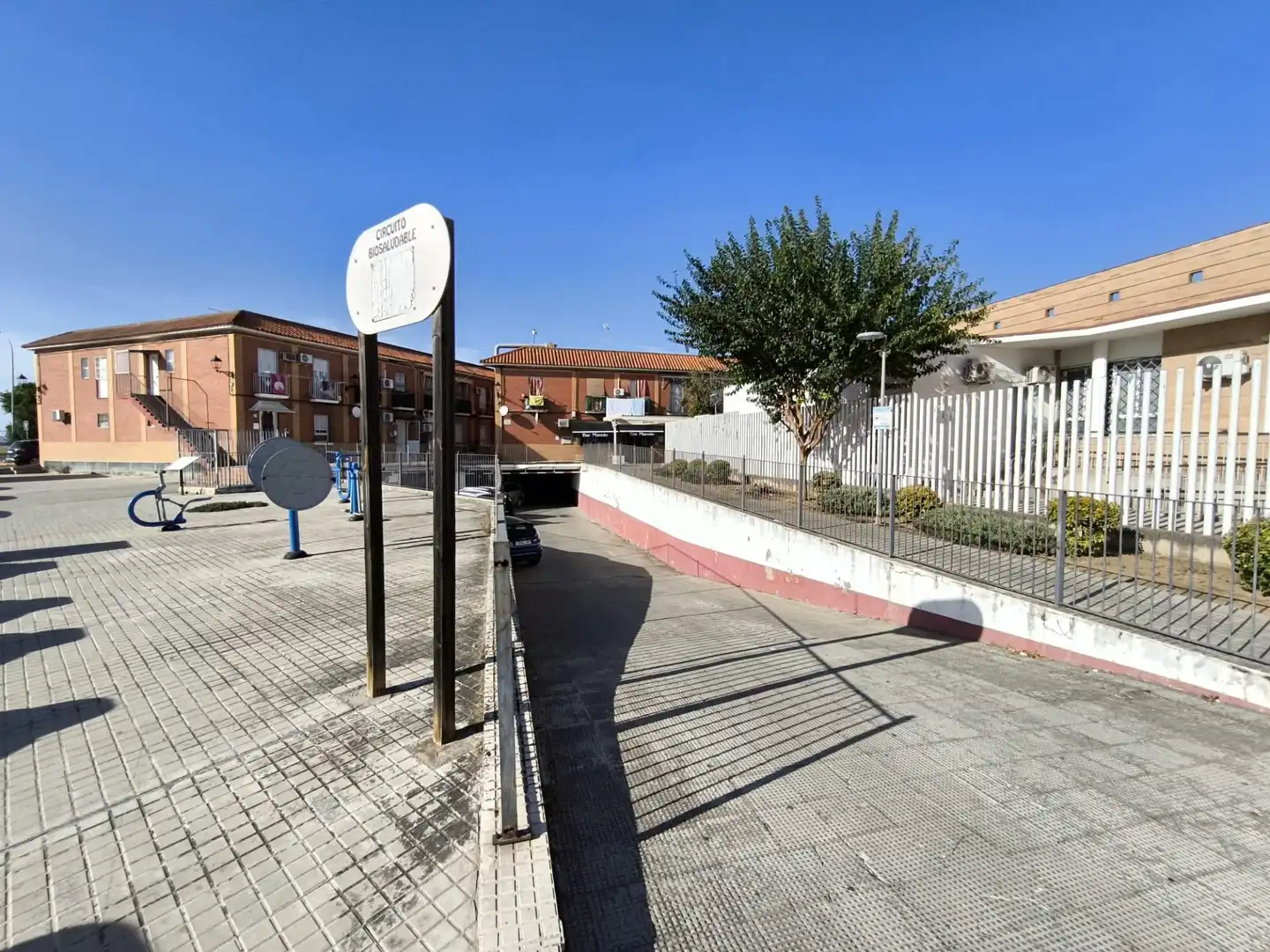 Individual for sale in Calle del Urano 28