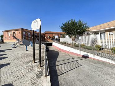 Individual en venta en Calle del Urano 28