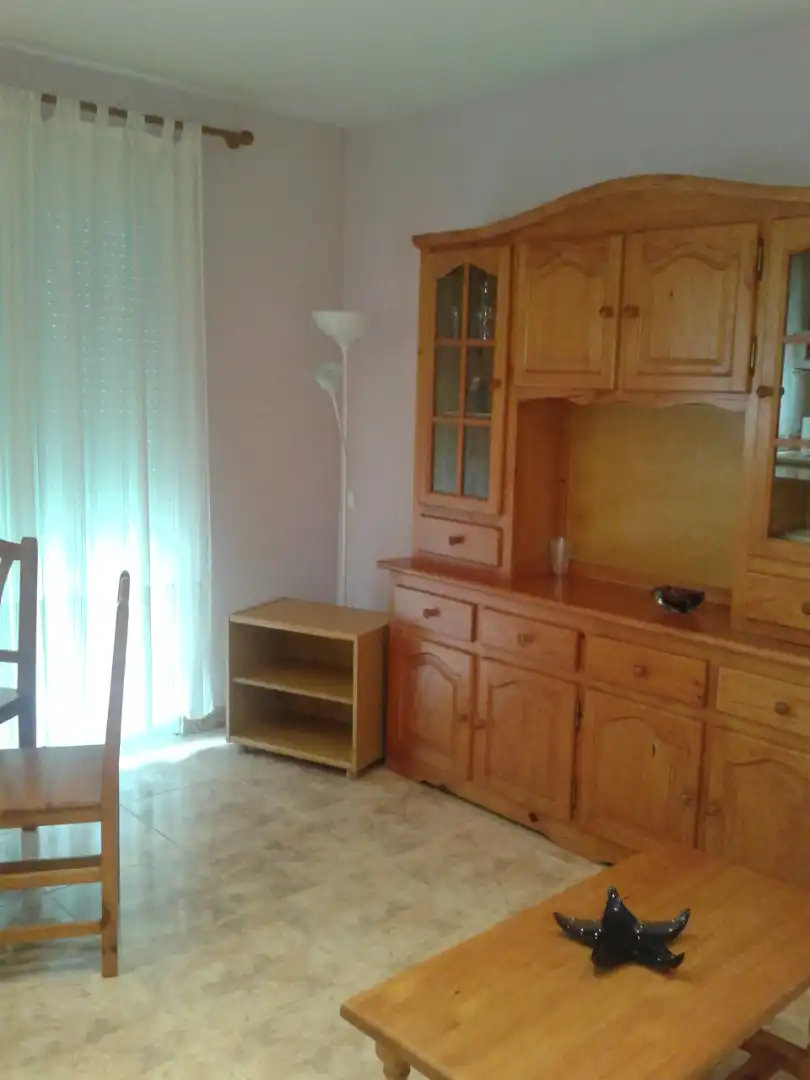Cocina de Piso de alquiler en Zaragoza con Calefacción, Amueblado y Horno