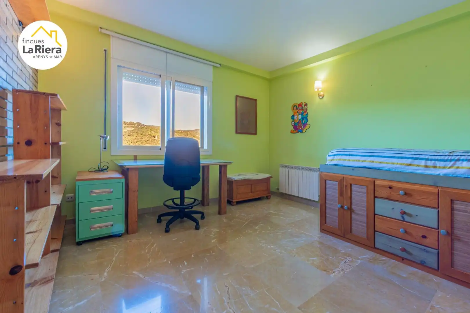 Bedroom of Houses for sale in Arenys de Munt