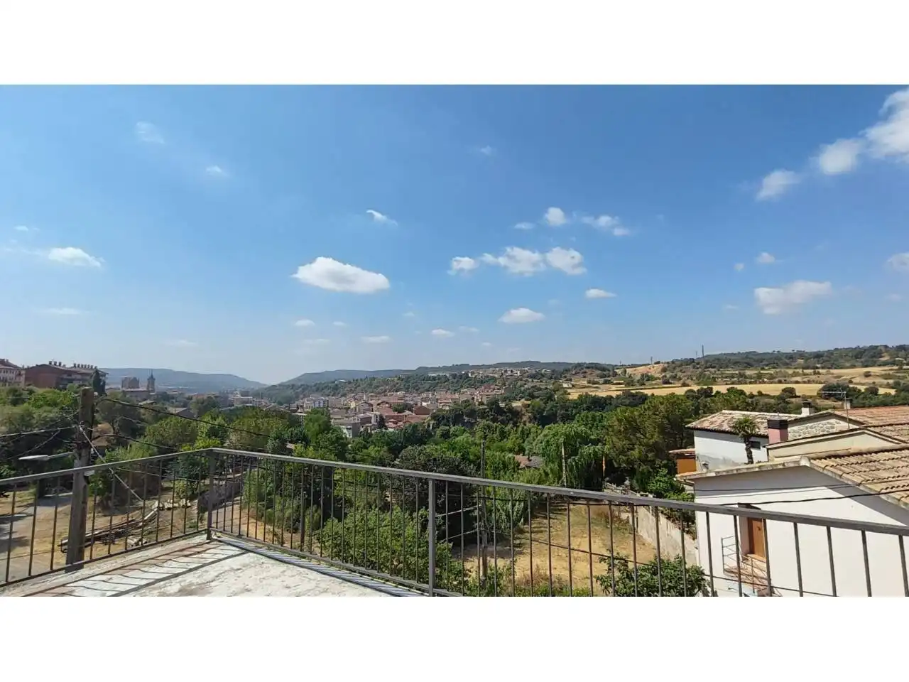 Vista exterior de Casa o chalet en venta en Gironella con Jardín privado