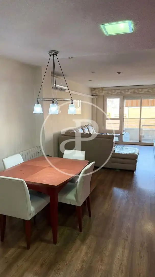 Comedor de Piso de alquiler en Elche / Elx con Aire acondicionado, Calefacción y Amueblado
